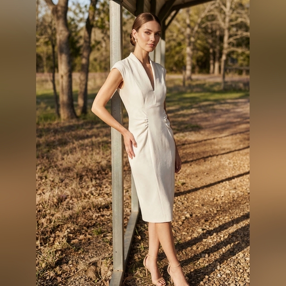 Karen Millen Dresses & Skirts - Karen Millen White Midi Dress